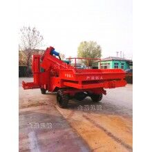 路緣石滑模機(jī)施工現(xiàn)場實圖混凝土鋪的非常均勻